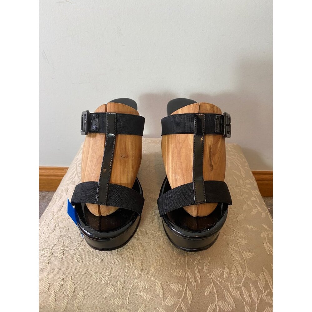 Charles David Black Patent Wedge Heels Adjustable Straps Buckles Shoes Size 7.5 - Picture 5 of 9